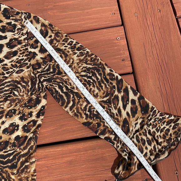 Animal print blouse - Picture 5 of 8